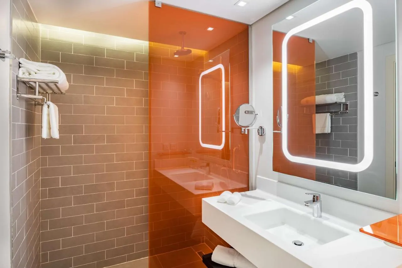 מלון Park Inn By Radisson Jeddah Madinah Road